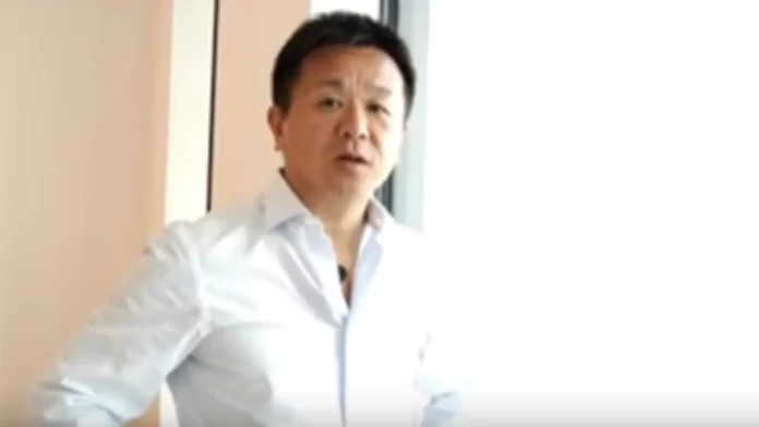 平秀信の評判